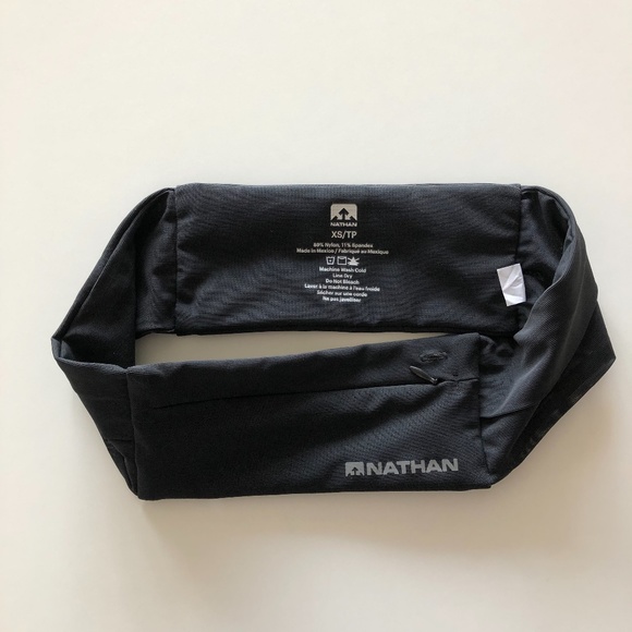 Nathan Zipster Waistband for workouts/running - Picture 4 of 4